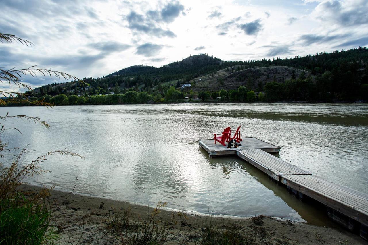 Rayleigh Riverfront Retreat- Peaceful Garden Oasis-25 Minutes To Ski Hill Κάμλουπς Εξωτερικό φωτογραφία
